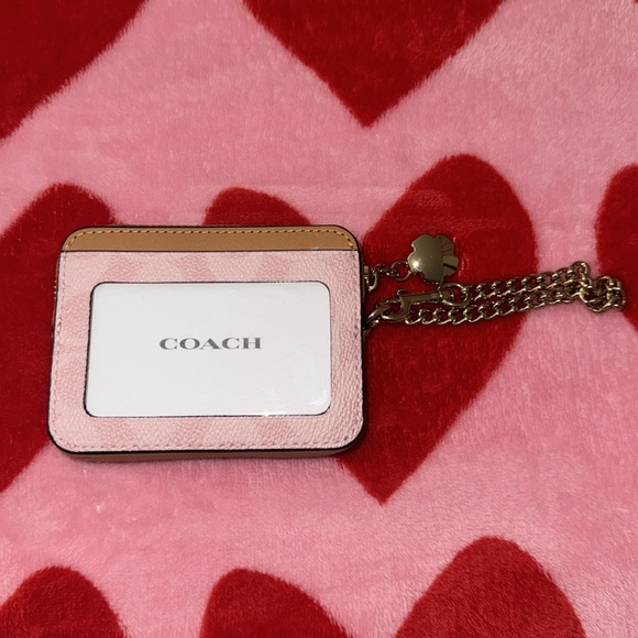 🌸Coach Powder Pink Zip Card Case Wallet - Picture 5 of 6